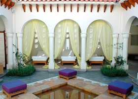 Cavas Wine Lodge