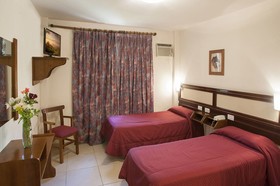 Hotel Carolla Gold