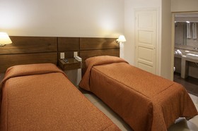 Hotel Carolla Gold