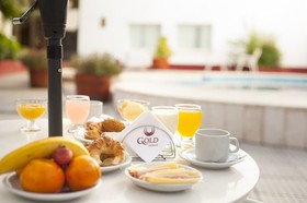 Hotel Carolla Gold
