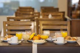Hotel Carolla Gold