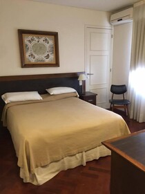 Hotel Cervantes
