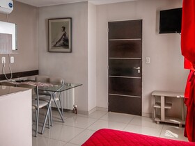 Paradise Apartments