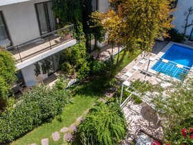 Paradise Apartments