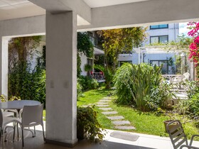 Paradise Apartments