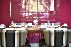 Portal Plaza Suites