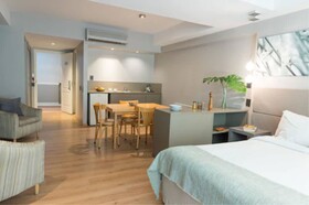 Portal Plaza Suites