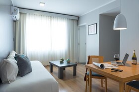 Portal Plaza Suites