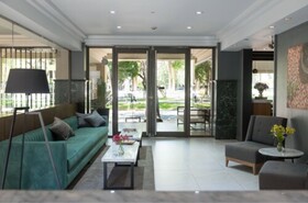 Portal Plaza Suites