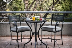 Portal Plaza Suites