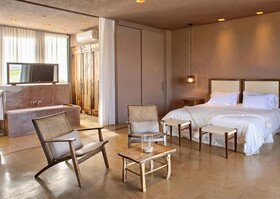 Rosell Boher Lodge