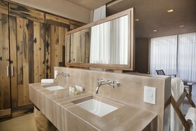 Rosell Boher Lodge