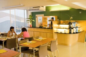 Urbana Class Hotel