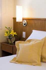 Urbana Class Hotel