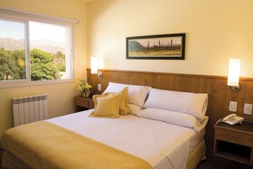 Urbana Class Hotel