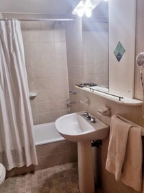 Urbana Class Hotel