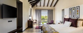 Villa Mansa, Wine Hotel & Spa