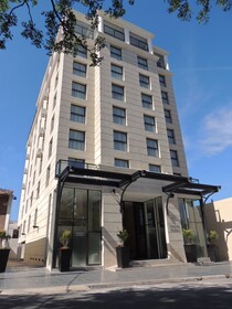 Premium Tower Suites