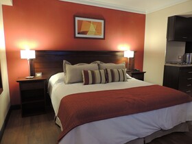 Premium Tower Suites