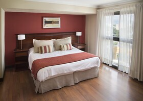 Premium Tower Suites