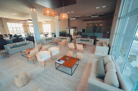 Entre Vinedos Resort Hotel