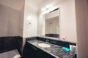 Entre Vinedos Resort Hotel