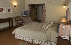 La Casa de la Bodega - Wine Boutique