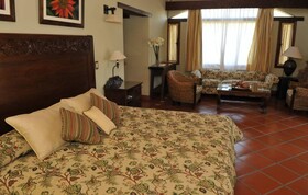 La Casa de la Bodega - Wine Boutique