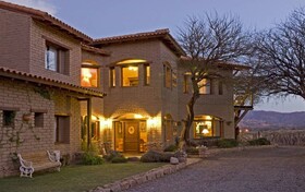 La Casa de la Bodega - Wine Boutique