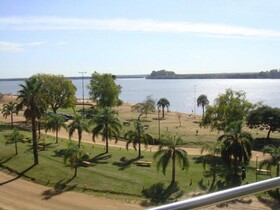 Brisas del Lago Apart and Hotel