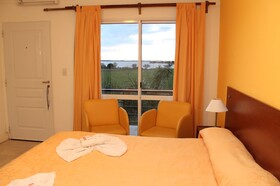 Brisas del Lago Apart and Hotel
