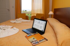 Brisas del Lago Apart and Hotel