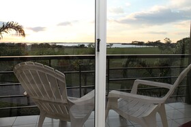 Brisas del Lago Apart and Hotel