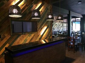 City Hotel