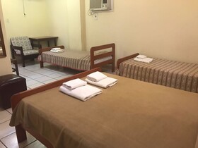 City Hotel