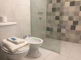 City Hotel