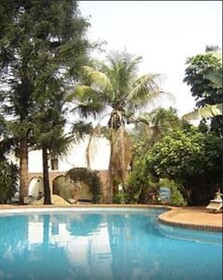 Alexander Hotel