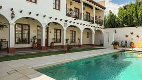 Iraola Hotel Boutique