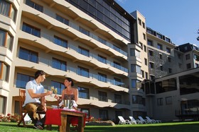 Alma Del Lago Suites & Spa