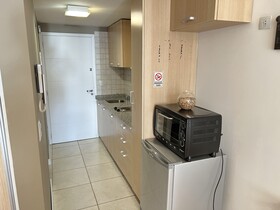 Ari Aparts 460