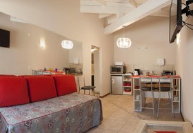 Casa Labian
