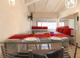Casa Labian