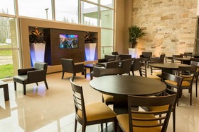 Howard Johnson by Wyndham Neuquen