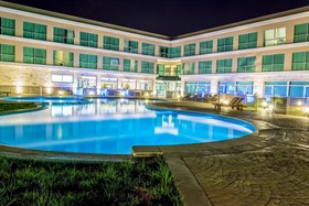 Howard Johnson by Wyndham Neuquen