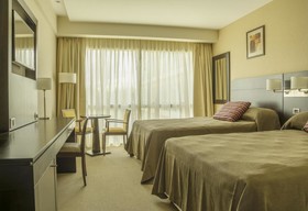 Howard Johnson by Wyndham Neuquen