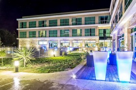 Howard Johnson by Wyndham Neuquen