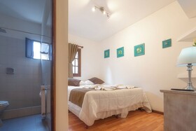 Apart E Hosteria La Fontaine-San Martin