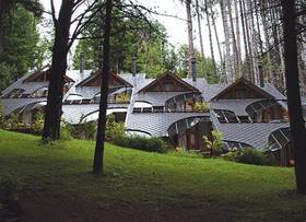 Casa del Bosque Aparts & Suites
