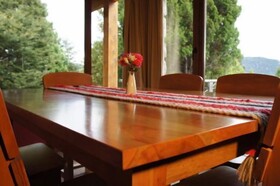 Las Morillas Huemul Lodge