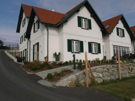 Weinresidenz am Eisenberg